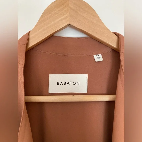 Babaton Dusty Rose Robe - Picture 3 of 8